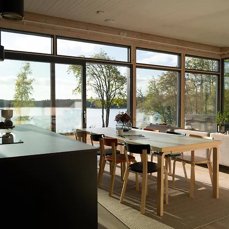 Villa Luxury Waterfront Villa With A Private Jacuzzi