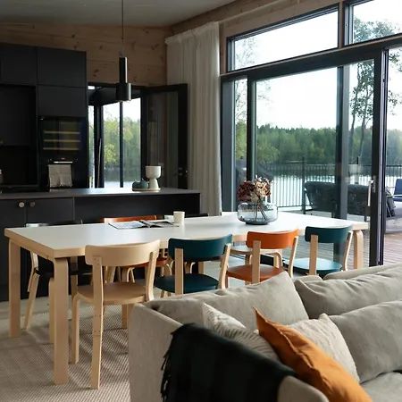 Villa Luxury Waterfront Villa With A Private Jacuzzi *