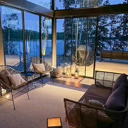 Luxury Waterfront Villa With A Private Jacuzzi Villa